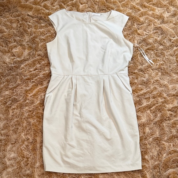 Calvin Klein Elegant White Sleeveless Dress size 14 - Picture 1 of 15
